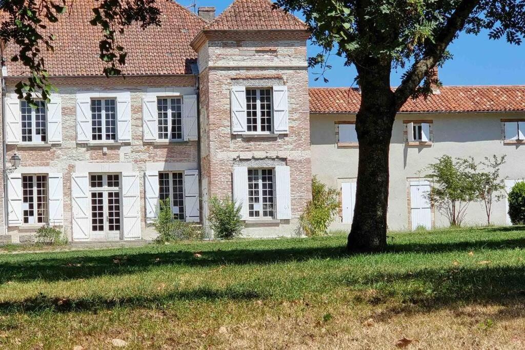 Chateau D'Issandou Golfech Exterior foto